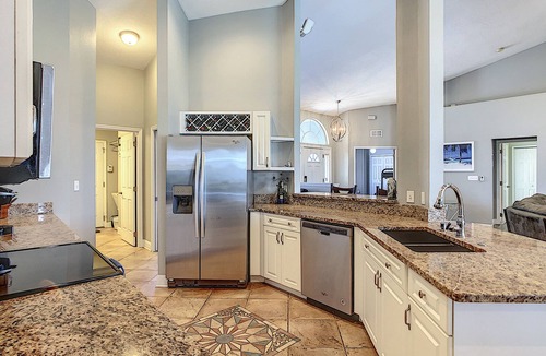Inwood House | Fantastic Water Front Home on the Chain of Lakes