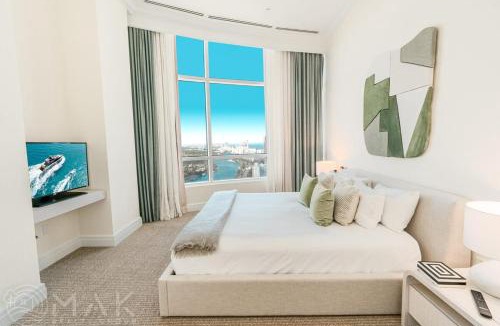 Mid Beach House | FontaineBleau Penthouse The Pinnacle of Luxury