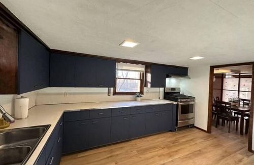 Wayne House | For 30 days and up. Spacious 4-bedroom house in awesome Wayne. 20 min to NYC.