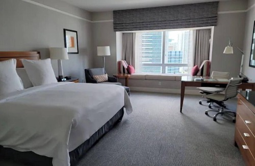 Brickell Hotel | Four Seasons Studio - Privately Owned Unit