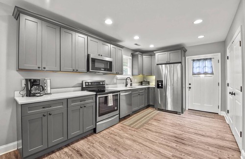 Lookout Valley Neighborhood Association House | Free Ruby Falls Ticket & More -Fenced yard-Dogs -1 mile The Venue-10 min to Chattanooga-Lookout Mtn