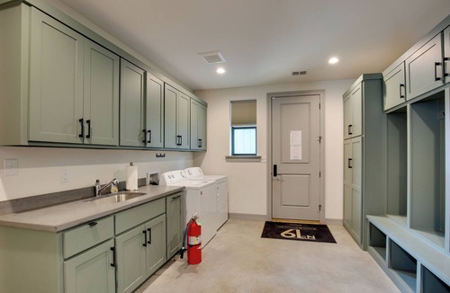 Elmo House | Game Room, Fireplaces, On-Site Lake! Kaufman Home