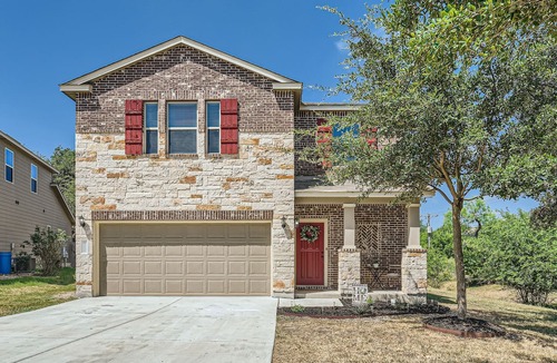 West San Antonio House | Gathering Place 4BR Lackland BMT Seaworld < 4.5mi!