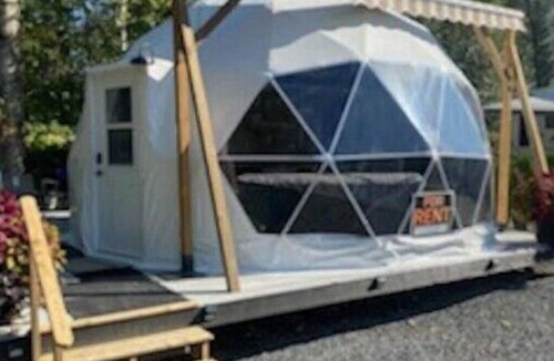 Popkum House | Geo-dome weekender!n