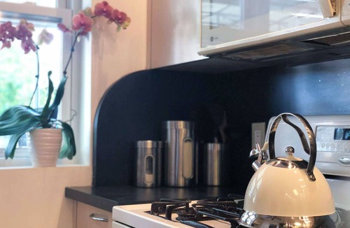 Kew Gardens Hills House | Grandma’s Gorgeous Home in the Heart of Queens
