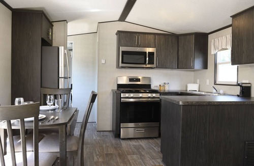Cherry Valley House | Great Blue Resorts - Cherry Beach Resort