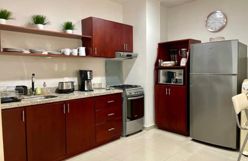 Las Gaviotas Apartment | Ground floor apartment close to the beach, shops and restaurants