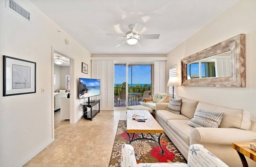 Sanibel Condo | Gulf-Front Comfort at Shell Island Beach Club 7B