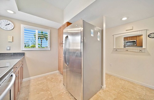 Sanibel Condo | Gulf-Front Comfort at Shell Island Beach Club 7B