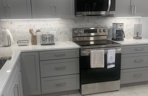 Redington Shores Condo | Gulf Front Condo "The View" With Resort Atmosphere At Redington Towers