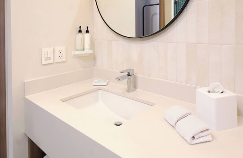 Monterrey Hotel | Hampton By Hilton Monterrey Tecnologico