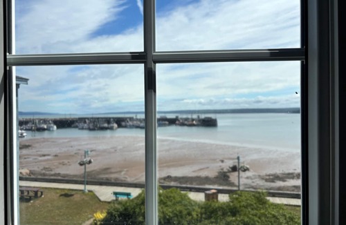 Digby Apartment | Harbour-View Overlooking the Bay of Fundy - Digby