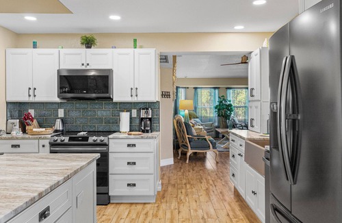 Punta Gorda House | Heated pool and spacious lanai! 3br home in Punta Gorda, 2 acres with pond