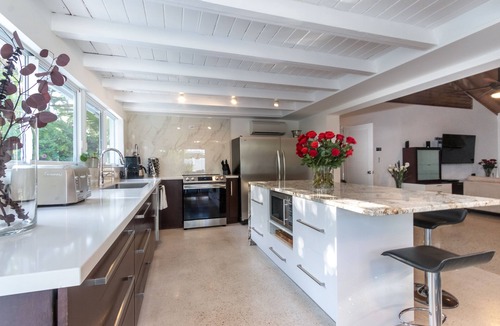 Deerfield Beach House | HGTV Design Star - Beach entry, Pool- Spa Heaven