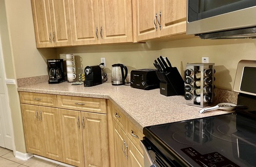 Palm Coast House | Hidden Treasure-cozy and stylish 3BR with salt water heated pool