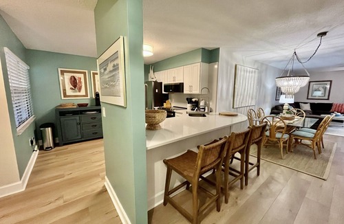 Butler Beach Condo | Homey sanctuary with easy access to the pool and boardwalk!