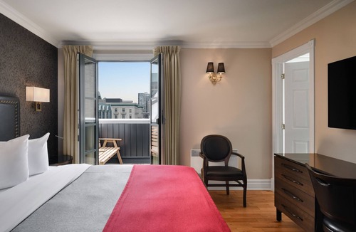 Old Montreal Hotel | Hotel Bonaparte
