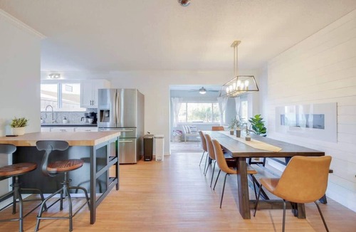 St. Augustine House | Huge Yard with Marsh Views! | Minutes to Beach/DT!