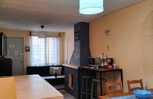 San Agustin House | Ideal for home office or rest near López Máteos main axis of the city.