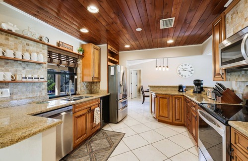 Cape Coral House | Incredible Lanai w/Heated, Salt Pool, Extra-Wide Canal View, Southern Exposure!