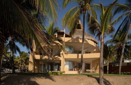 Barra de Potosi Condo | Incredible PH with privileged ocean view