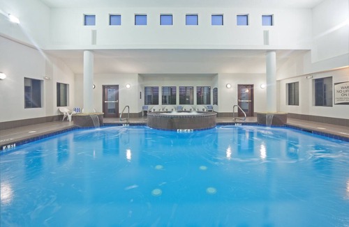 Plano Apartment | Indoor Pool + Free Wi-Fi, Free Breakfast | Fully Equipped Studio