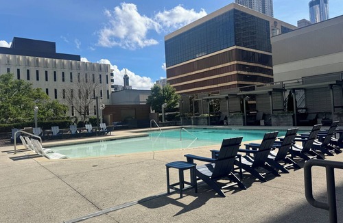 SoNo Apartment | Intentionally curated 1 bedroom dwelling in the heart of Atlanta.