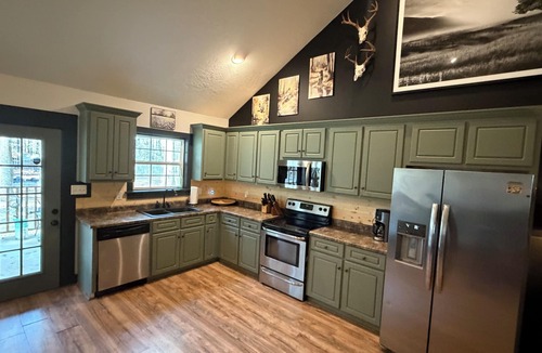 Grovetown House | Just in time for the Masters. Charming 2 bedroom home!