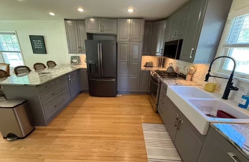 South Kansas City House | Kansas City Home 15 minutes from World Cup!