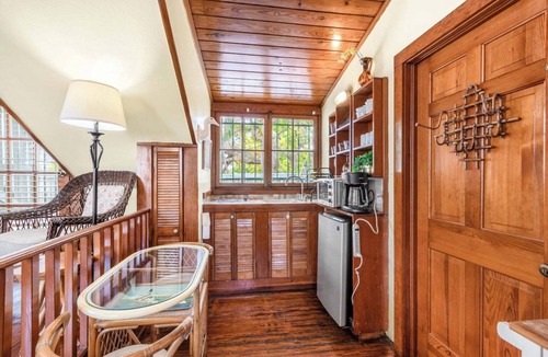 Old Town Apartment | @ KEY WEST DOWNTOWN STUDIO APT AMAZING PRICES FOR WINTER OF 2025