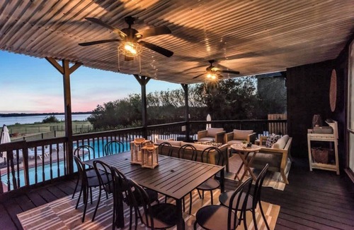 Rowlett House | Lakefront Estate + Guest House | Pool & Hot Tub