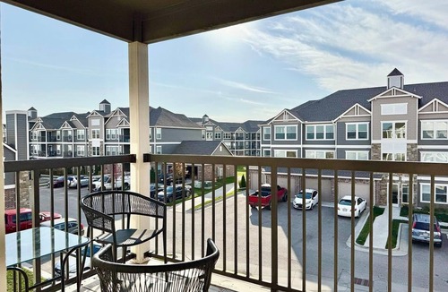 Belton Apartment | Landing | Amazing 1BD, Pool, Clubhouse