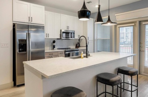 Garland Apartment | Landing | Amazing 2BD, Clubhouse, Gym