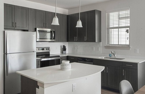 Pflugerville Apartment | Landing | Spectacular 1BD, Gym, Clubhouse