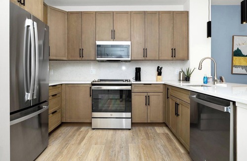 Northern Liberties Apartment | Landing | Spectacular 1BD, Pool