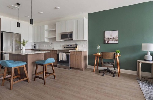 Highpoint Apartment | Landing | Stunning 1BD, Pool, Game Room