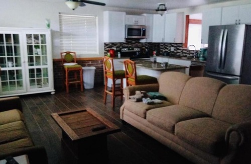 Dock Junction House | Large Home Water View Canal Rd