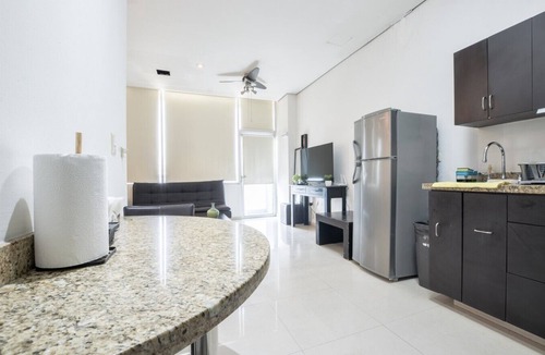 San Pedro Garza Garcia Apartment | LoftStudio - Comfortable & Excellent Location in Monterrey/Gym & Pool