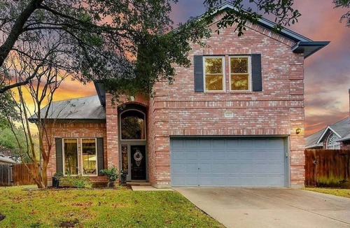 Meadows Of Brushy Creek House | Longhorn Escape w/Pool by StayLage