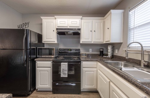 Medina Valley House | Lovely 2BR/2BA gem close to Lackland AFB & Sea World