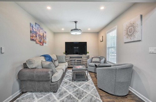 Pittsburgh House | Lovely Atlanta Home < 3 Mi to State Farm Arena!