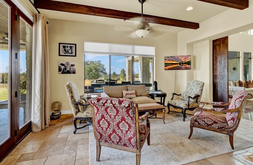 Dripping Springs House | Luxurious Hill Country Retreat w/Pool and Firepit!