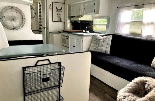 Markdale House | Luxury Camping with Llamas for an Ontario Glamping Farm Experience