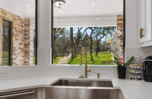 Helotes House | Luxury retreat in prime location close to entertainment, restaurants & shopping