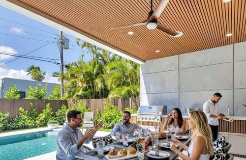 Victoria Park House | LVS Villa Enclave- Brand New Luxe Las Olas Beach Villa