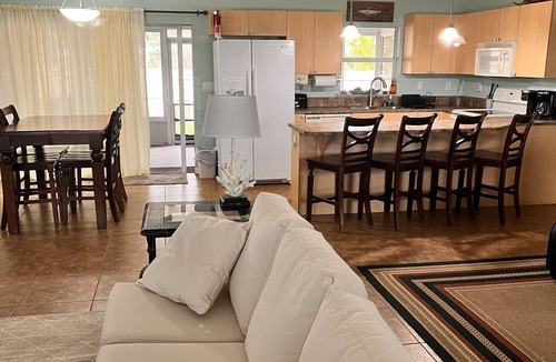 Harbour Heights House | Many Waterfront Community Amenities w/Public Boat Ramp and Fishing Pier