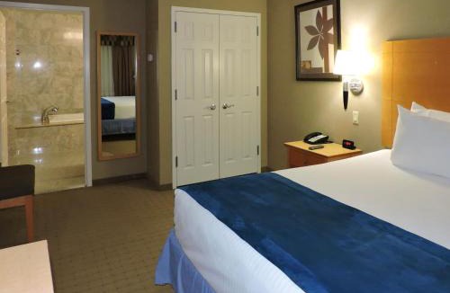 Queens Hotel | Marco LaGuardia Hotel & Suites