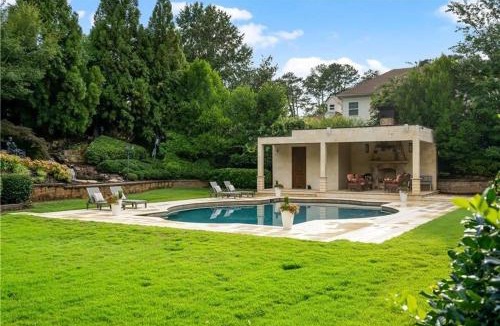 Atlanta House | Marietta Manor by Rove Travel- Luxury Estate