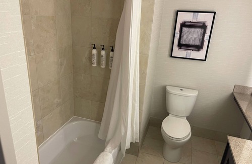Cultural District Hotel | MEMORIAL CUP Delta Grand Kelowna Sleeps 6 for Fixed Week May 24-31 ,2026