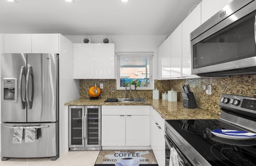 Miami Gardens House | MIAMI2026*Pool*Hot Tub 4 Min to HARD ROCK STADIUM* Home in Miami Gardens, FL